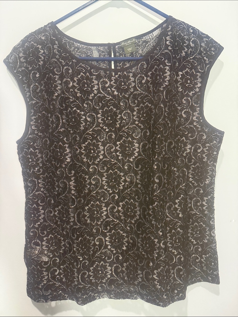 Eddie Bauer Black Floral Lace Sleeveless Top